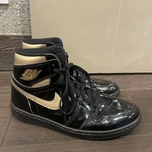 Nike Air Jordan 1 Retro 2020 High Black/Metallic Gold, Size 8.5